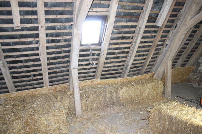 Isolation de combles perdues en paille (79)